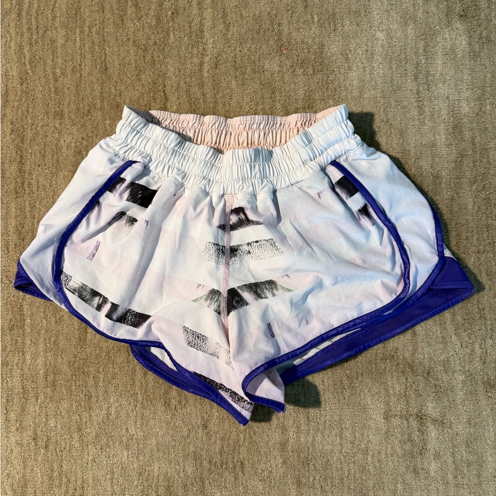 Lululemon White/ Pink Size 4 Shorts